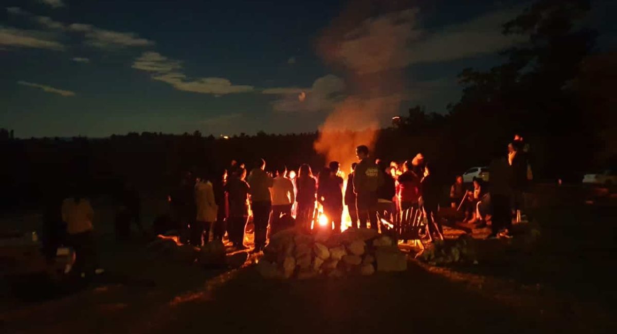 bonfire at Toah Nipi